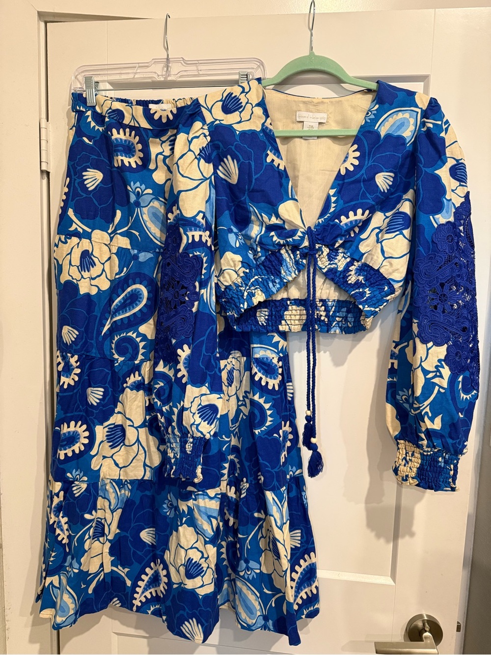 House of Harlow 1960 Blue & Cream Floral Two-Piece Set
